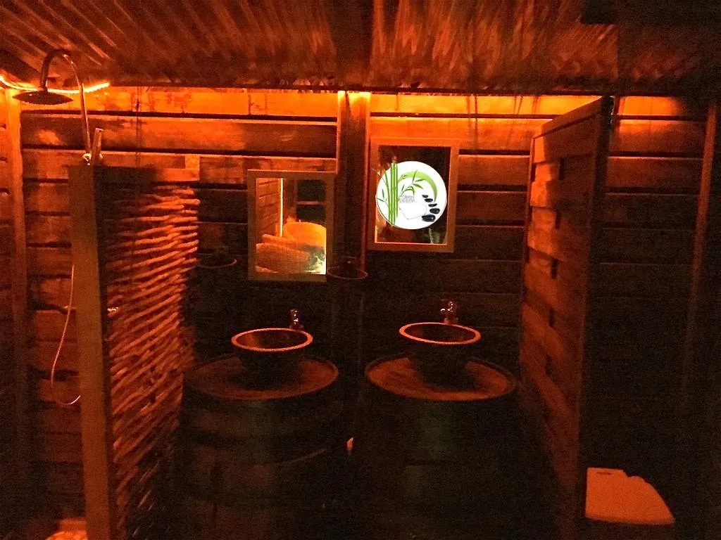 Luxury tent Biosphair Suite Fond-Saint-Denis Martinique